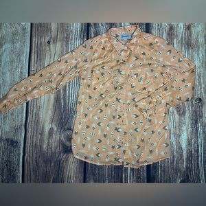 Wrangler Women’s Button Down Size Medium